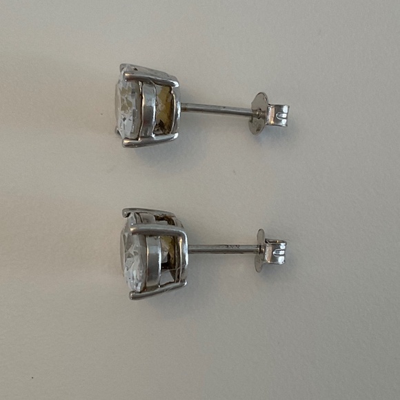 Holt Renfrew Crystal studs - Picture 2 of 4